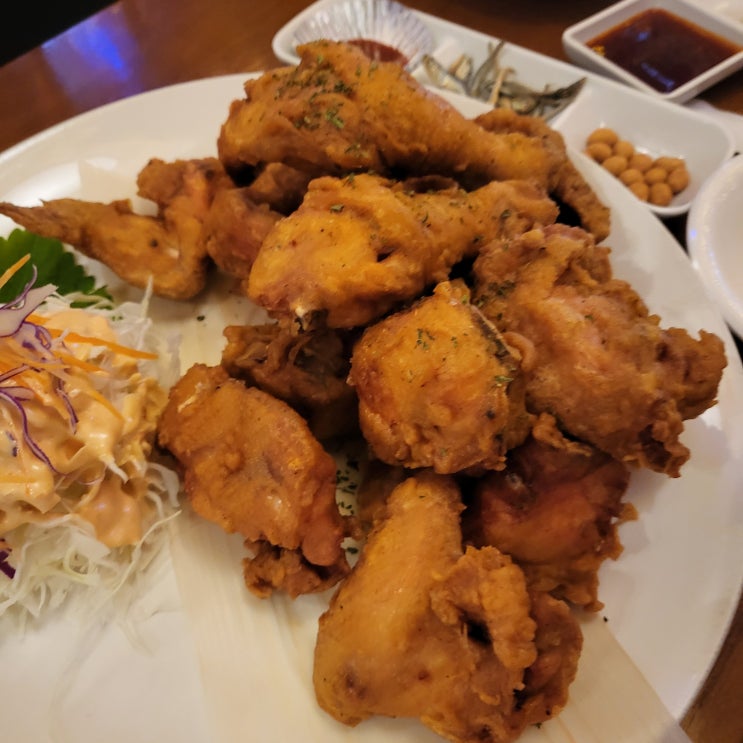 치맥 먹기 좋은 수원 정자3동 중심상가 맛집 치어스 치맥 먹기 좋은 수원 정자3동 중심상가 맛집 치어스