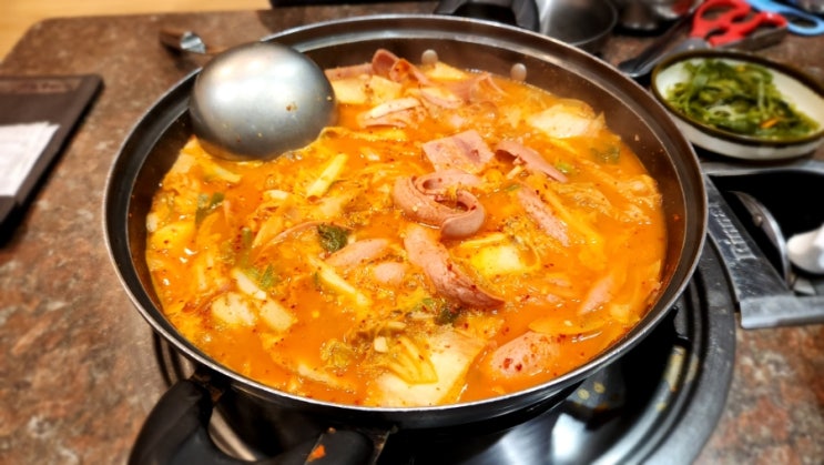  익산 모현동 부대찌개 배불뚝집 : 개운한 음식 땡길 때