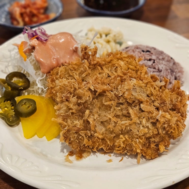  부산 화명동 현지인 추천 동네 맛집 가성비 좋은 박성욱한돈돈까스 부산직영점