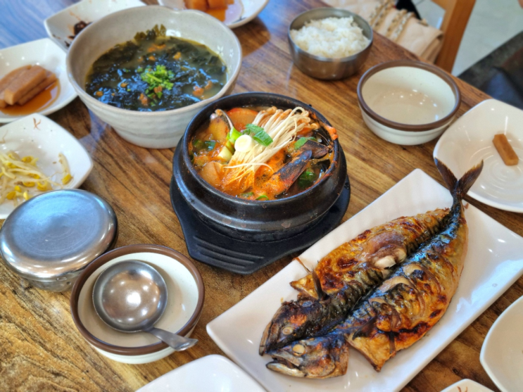  성산일출봉 맛집 등경돌식당 성산 아침식사 한식 추천