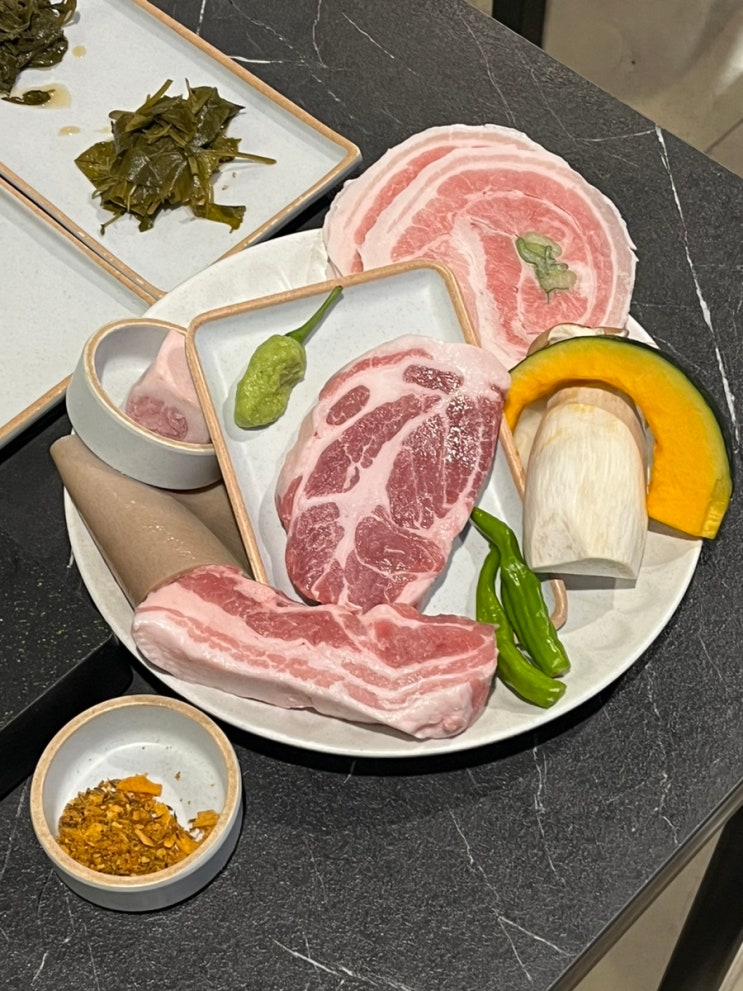  해운대 좌동 맛집 정6. 회식장소로 널찍하게 좋은 소고기 돼지고기집 추천