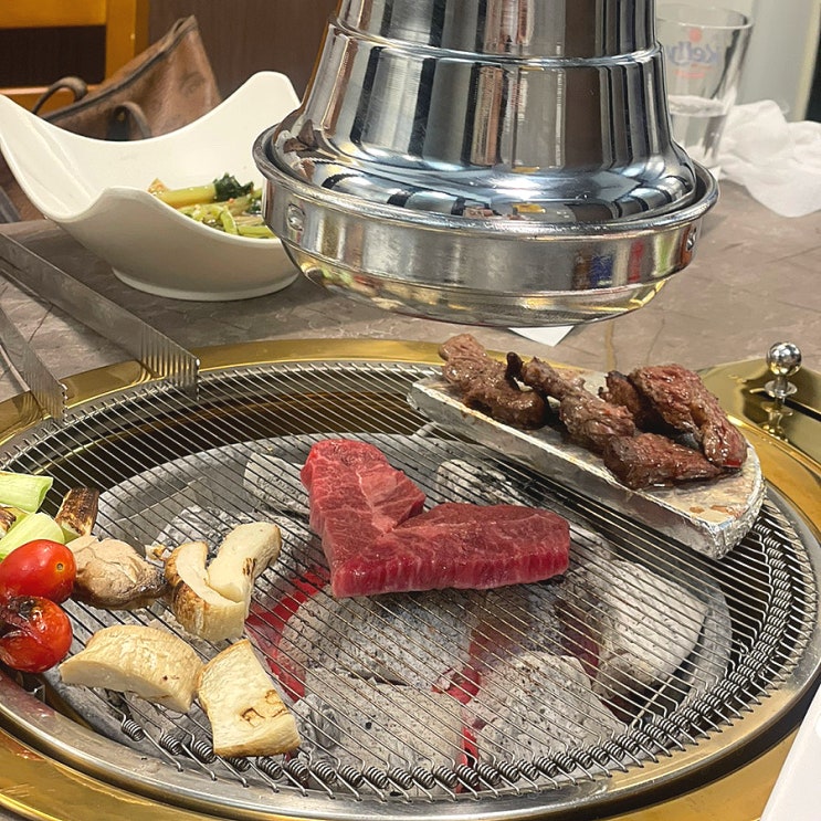  창원 상남동 한우 소고기 맛집 마중 한우전문점:룸 고기집