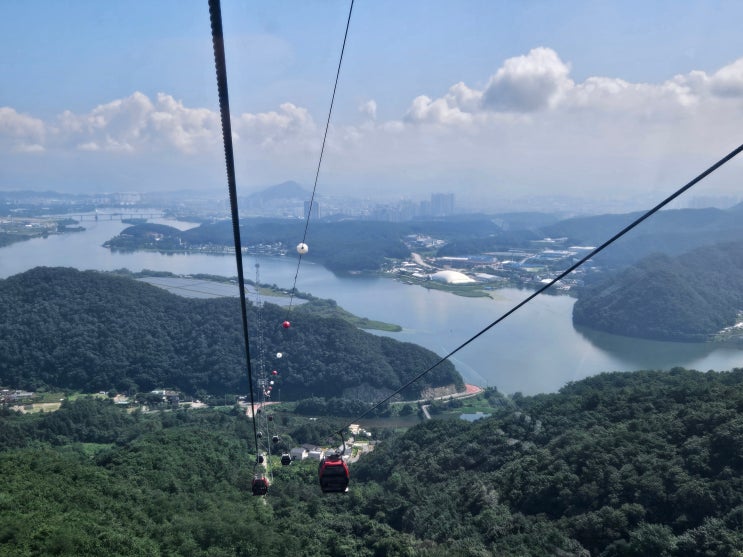 강원도 춘천여행 (삼악산 호수케이블카 : 국내 최장 3.61km 케이블카) 강원도 춘천여행 (삼악산 호수케이블카 : 국내 최장 3.61km 케이블카)