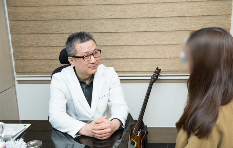  서울대입구역여성탈모치료, 섬세하고 가는 모발도 잘치료하는 행운동인근피부과