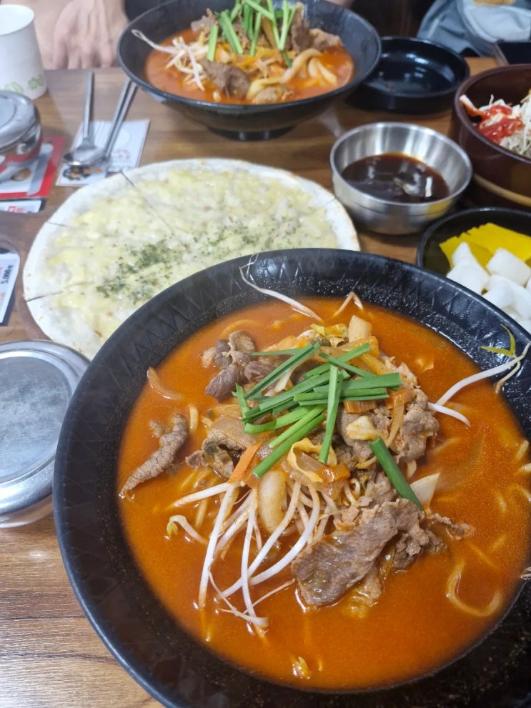  천안 차암동 맛집_피자가 서비스로 나오는 짬뽕 맛집/홍굴이짬뽕