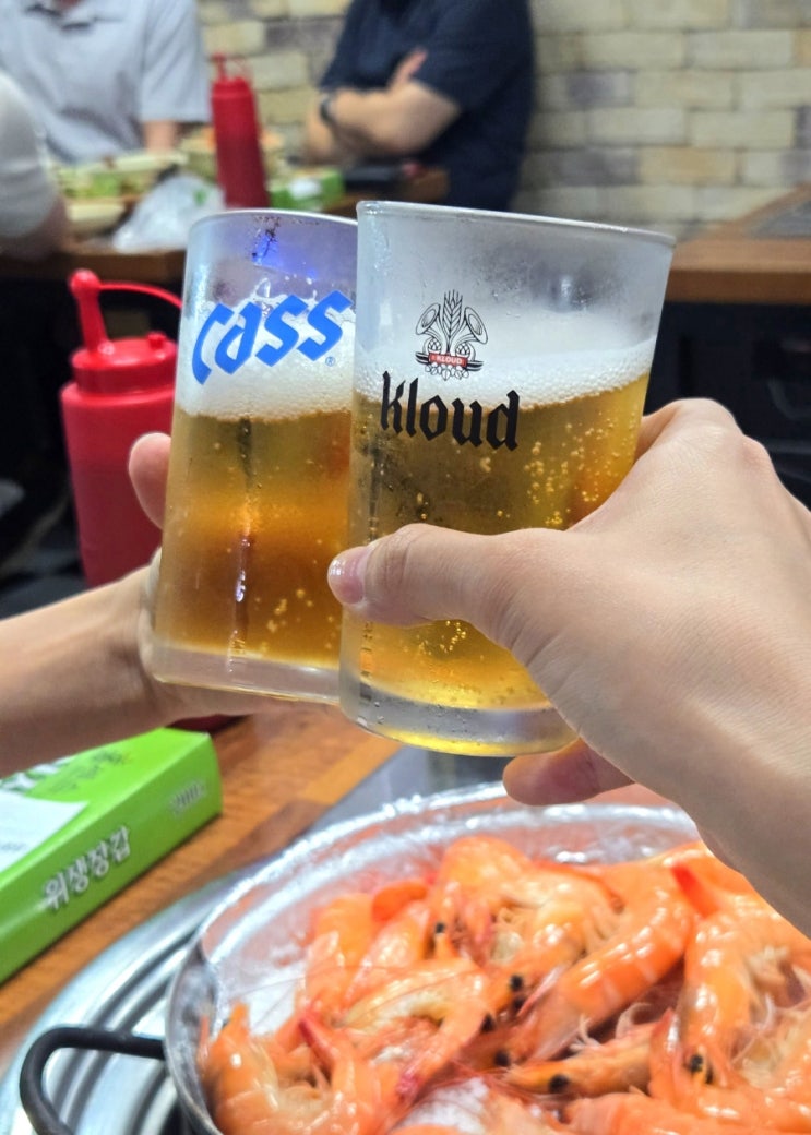  [육해공] 길동 굽은다리역 술집에서 제철 대하구이
