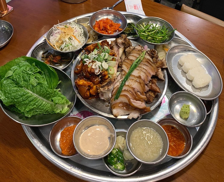  군산 조촌동 완미족발/족발 오마카세 온족 불족 반반 한상
