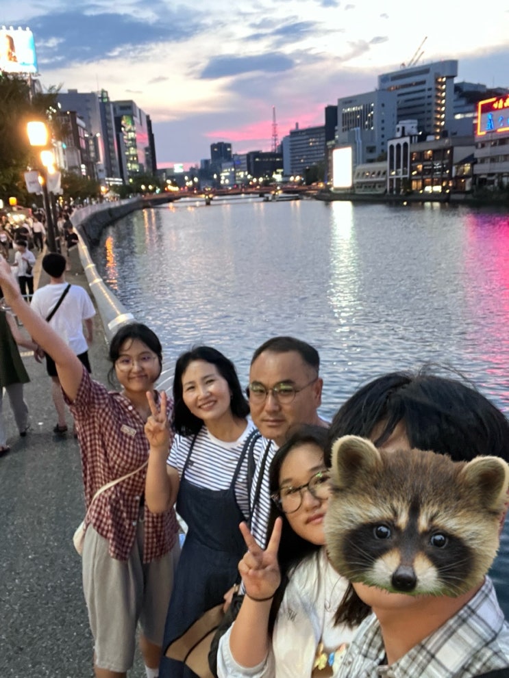  후쿠오카 8월 여름 가족여행 -1편 이치란 본점, 캐널시티, 하카타역, 스시 사카바 사시스