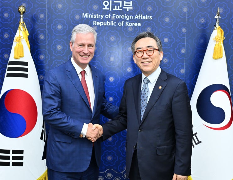 <b>조태열</b> 장관 로버트 오브라이언 전 국가안보보좌관 면담 결과