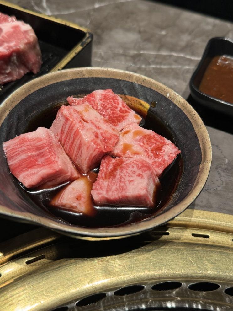  당신의 혈관을 막아버릴 시애틀 무한리필 고깃집: 니쿠 피스트 야키니쿠(Niku Feast Yakiniku)