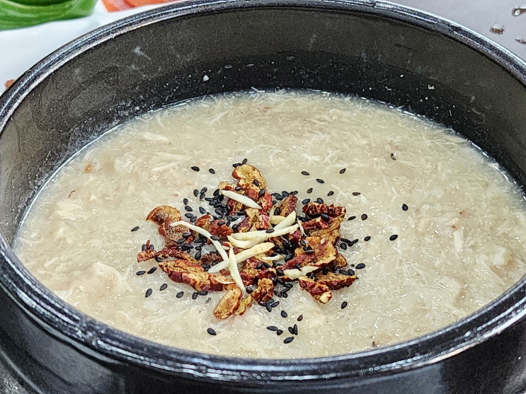 대화역 근처 보양삼계탕 부드러운 삼계죽 저녁 메뉴 대화역 근처 보양삼계탕 부드러운 삼계죽 저녁 메뉴