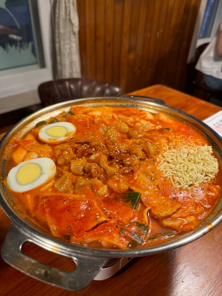  입분식가정집 송파본점 - 즉석떡볶이 송리단길 맛집