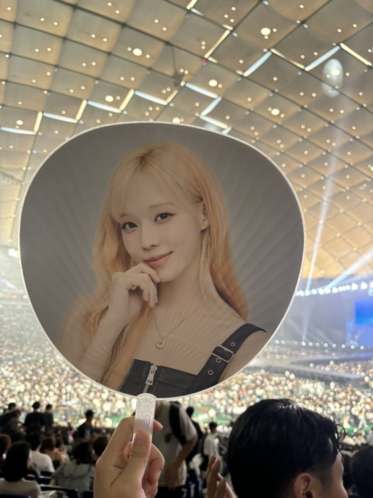 24년 <b>도쿄돔</b> 에스파 콘서트 보고 옴