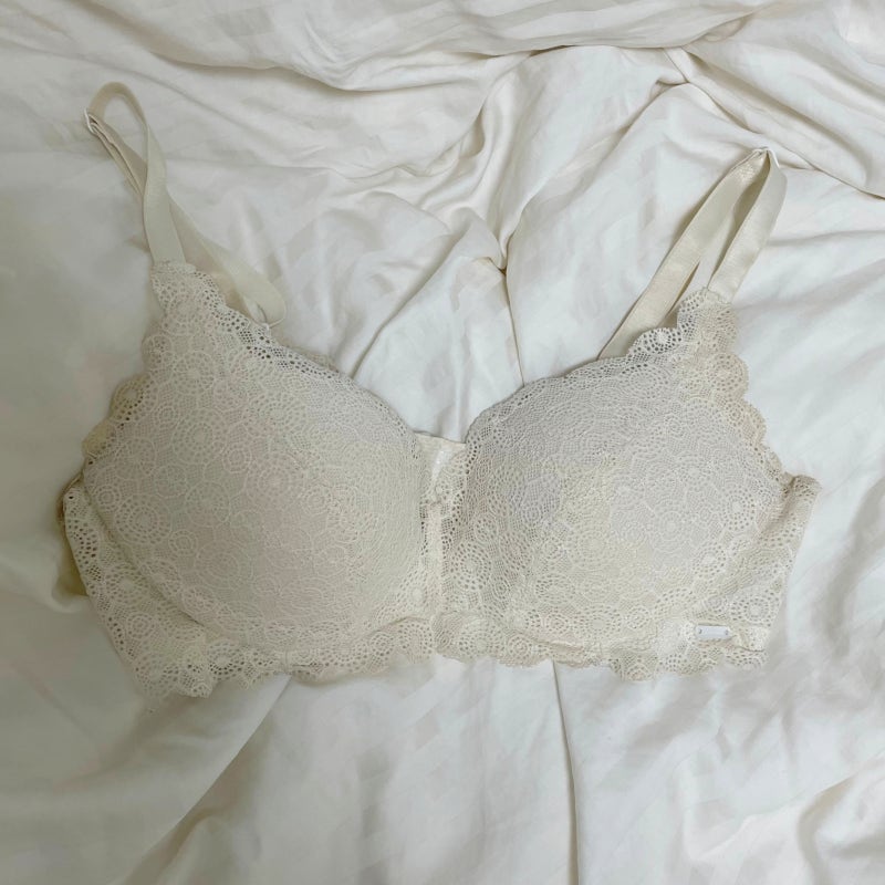 [코데즈컴바인 이너웨어] 프리컷 레이스 노와이어브라 착용 후기