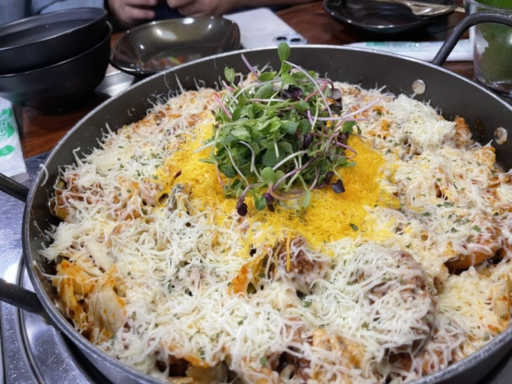  아이들도 좋아하는 눈꽃치즈닭갈비 동대문DDP맛집 계진상