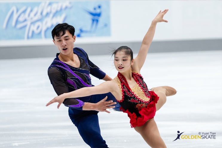 2024 ISU CS - 네벨혼 트로피 | 북한 페어팀 <b>렴대옥</b>/<b>한금철</b> 조... 