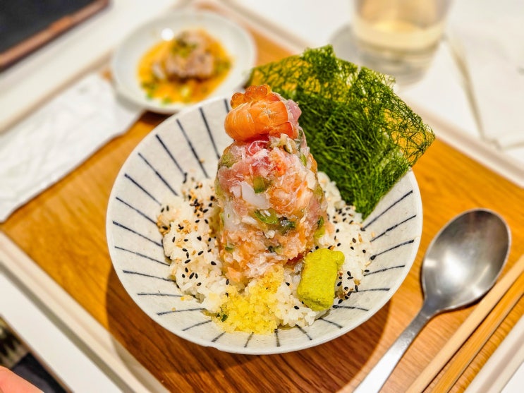  홍대 맛집 미쁘동 연남 연어소바 메뉴 가격