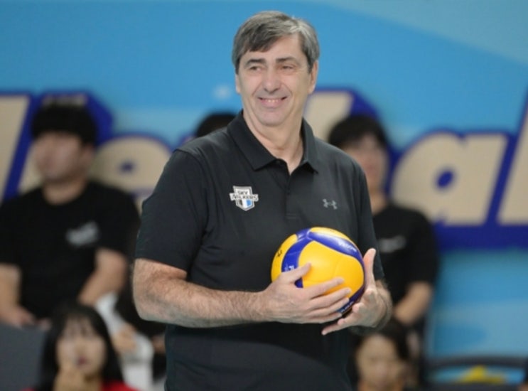 [2024 <b>KOVO컵</b>] 국내 무대... 감독, <b>대한항공</b>에 세트 점수 1-3... 