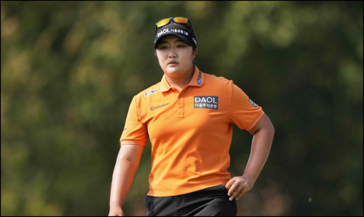 유해란 LPGA <b>크로거</b> 퀸 <b>시티 챔피언십</b> 3라운드 4위 기록