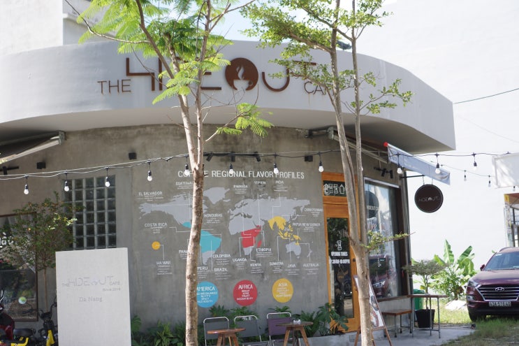  베트남 다낭 미케비치 감성카페 The Hideout café 노트북하기 좋은 안트엉카페