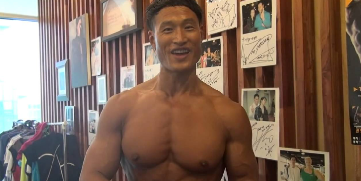 아놀드 홍의 다이어트 비법! (간헐적 단식+ 저탄고지) 아놀드 홍의 다이어트 비법! (간헐적 단식+ 저탄고지)
