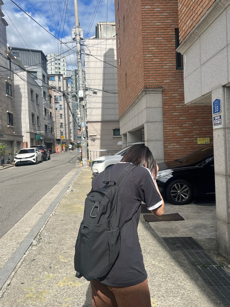휘뚜루마뚜루 가방 에메모가든 백팩 85 블랙 후기, 맥북 수납, 착샷