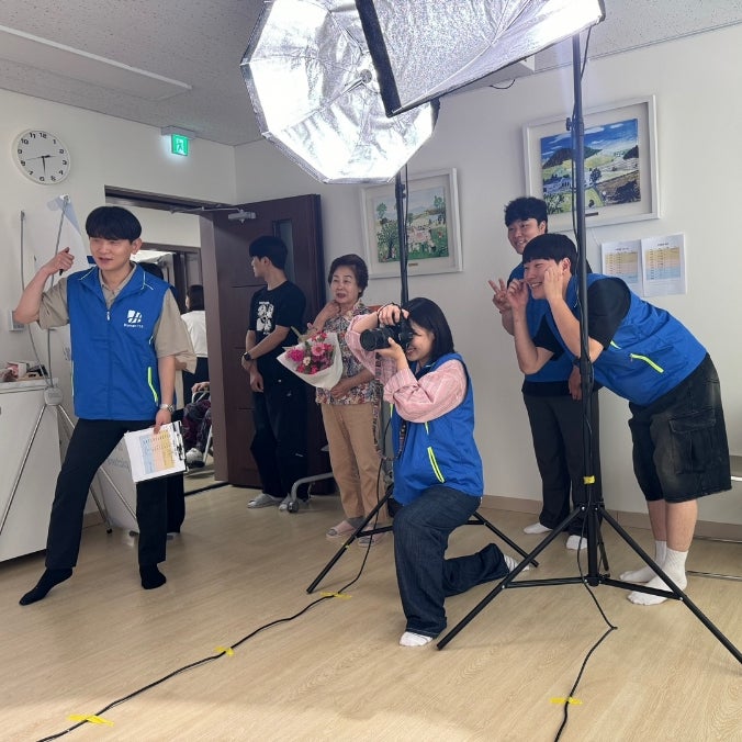 9월 Picture Life 천안시 서북구 치매안심센터 장수사진 및 가족사진 촬영기_아우름봉사단 9월 Picture Life 천안시 서북구 치매안심센터 장수사진 및 가족사진 촬영기_아우름봉사단
