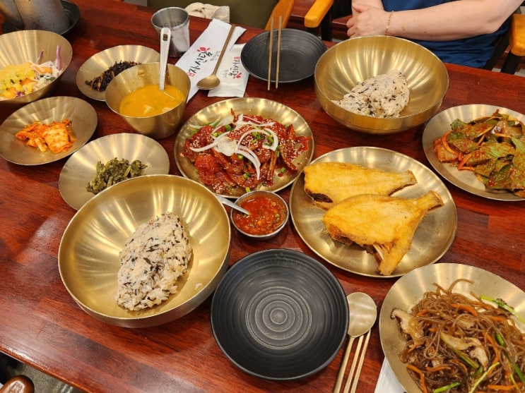  천안 한정식 맛집 자신담 천안본점 가족 모임 장소로 추천