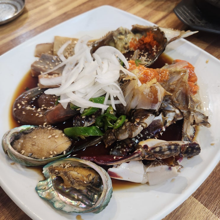  서울 간장게장 맛집 방이동에서 즐기는 '본가진미간장게장'