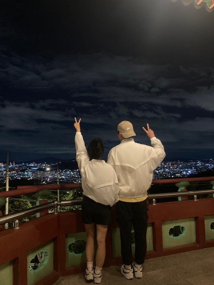  [서울 드라이브 코스 추천] 야경이 너무 예쁜 북악스카이웨이 팔각정(+주차정보/나이키 커플 운동화/나이키 커플 바람막이 집업)