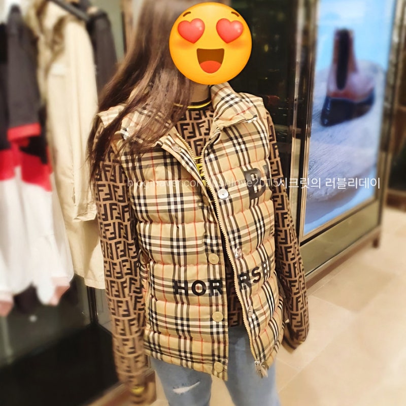 버버리 패딩 조끼 빈티지 체크 남자 여자 가격 같을까?