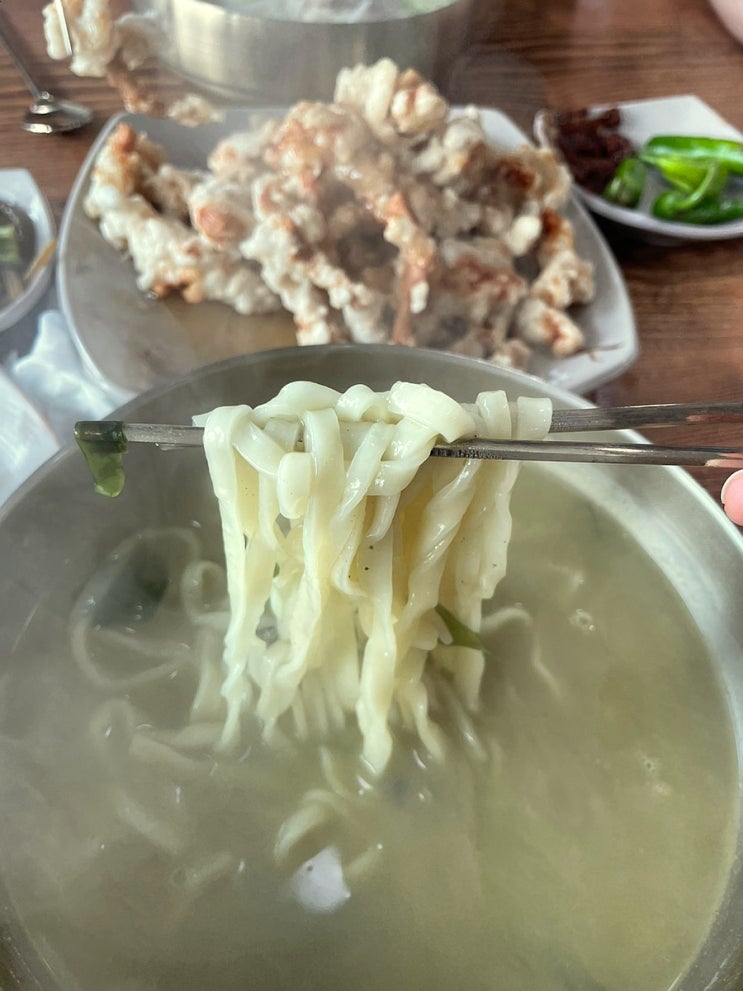 제주맛집 서귀포맛집 바삭한 탕수육도 함께파는 토평동 고기국수 맛집 : 밀곶