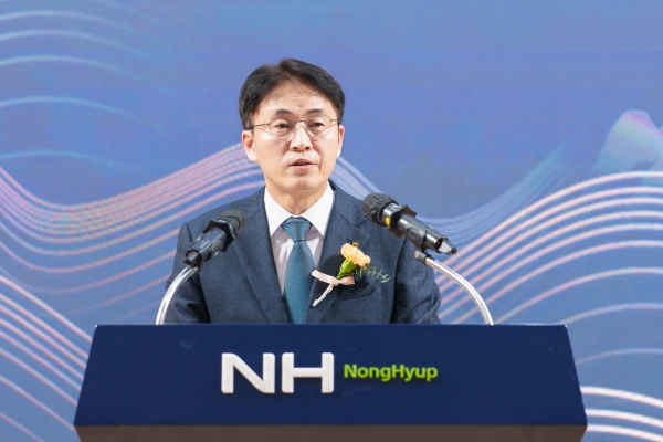 [기획] <b>NH농협은행</b>, 잇단 <b>금융사고</b> ‘내부통제 부실’ 신뢰 위기