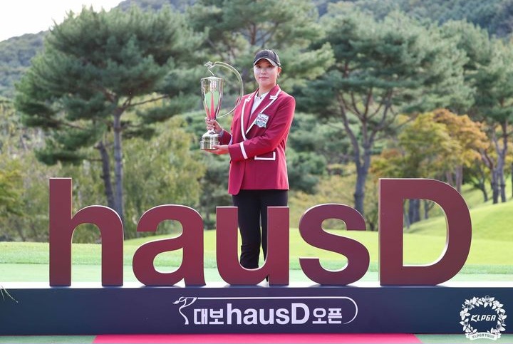 개인사 논란에도 KLPGA <b>첫</b> 우승한 <b>문정민</b>