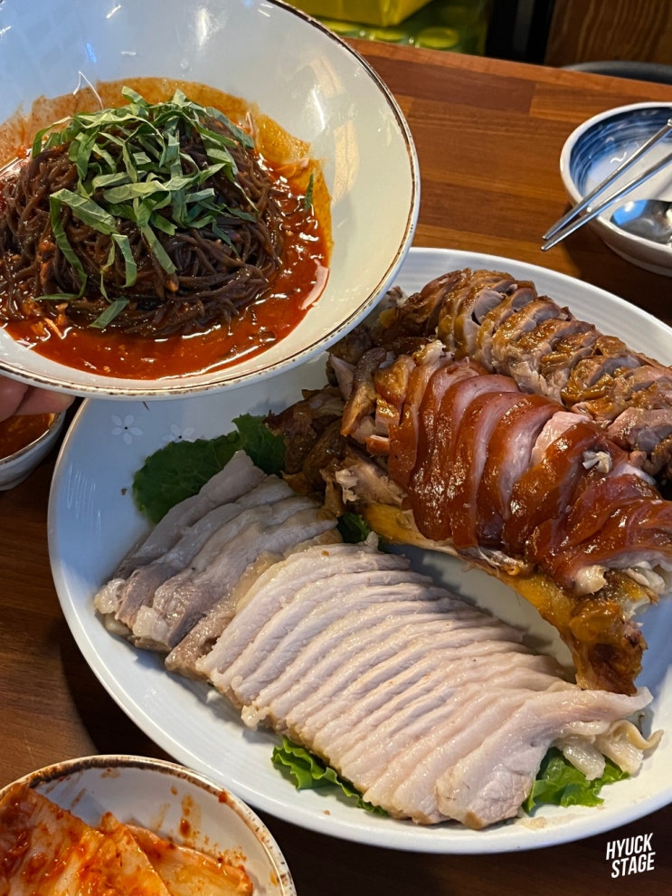  강남구청역 맛집 팔당족발 단골 솔직후기 (강남족발맛집/배달맛집/족발보쌈세트)