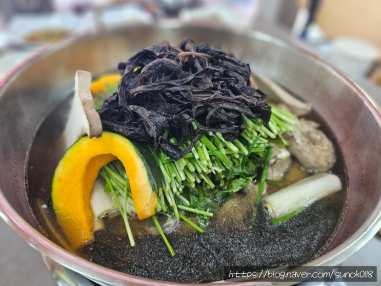  덕이동삼계탕 능이마루 푸짐한 일산 토종능이백숙