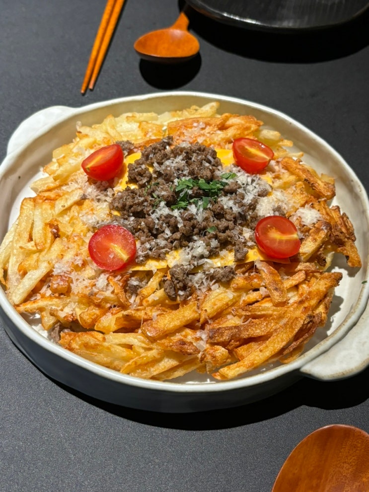  분위기 좋은 이태원 술집 데이트 소개팅 추천, 리파인 이태원점