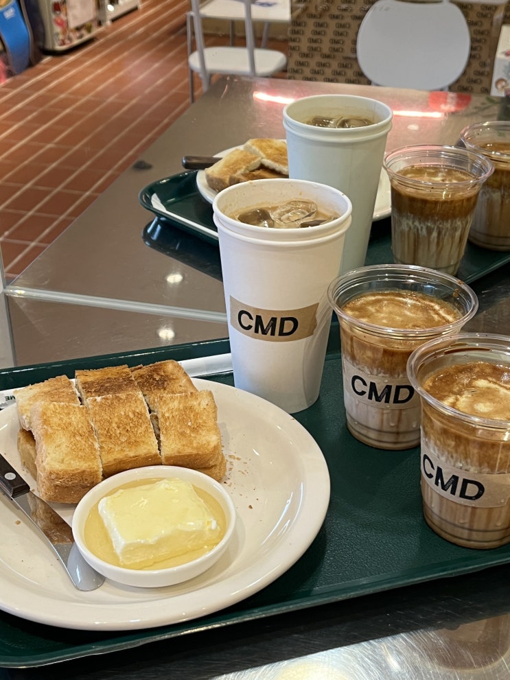  [강릉] 경포호 주차 가능한 힙한 카페 "씨엠디컴퍼니" 초당순두부 카이막, 초당옥수수 커피 후기