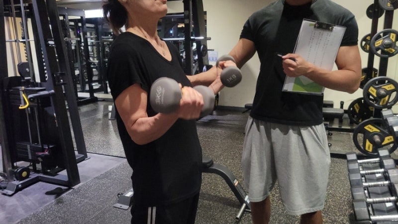 창원헬스장 1일권 여성건강 어깨 운동 루틴 (feat. 드롭세트 방식)