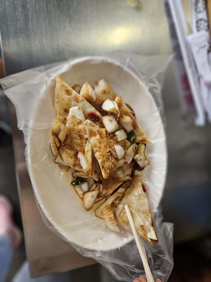  안녕하세요 체크줄눈입니다!             오늘은 대구 서문시장에 간단한 맛집눈구경 갔다왔어용