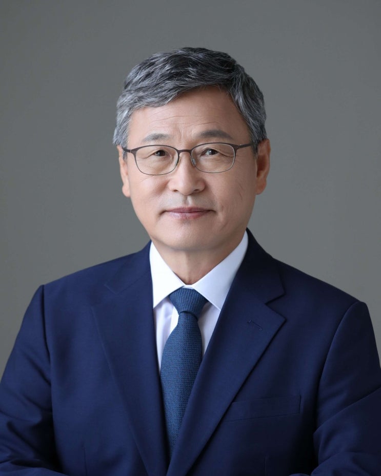 <b>서울교육감</b> 보궐선거 진보 <b>단일화</b> 후보에 익산출신 <b>정근식</b>... 
