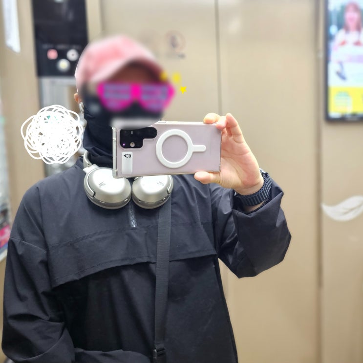  아꼈던 내 자전거 팔고 두 달 넘게 만에 천안천을 걷고 왔다. 자전거 타고 지나가는 사람들이 너무 부러웠다 ㅜ.ㅜ
