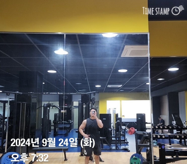  [운동기록]24년 9월 24일 상체근력운동(푸쉬업, 턱걸이(풀업), 숄더프레스, 바벨로우, 팔 등)