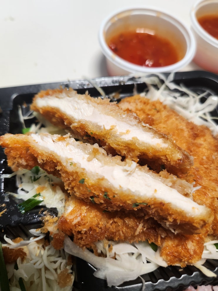  [배달후기] 자연을담은돈까스 통살치킨샐러드 후기
