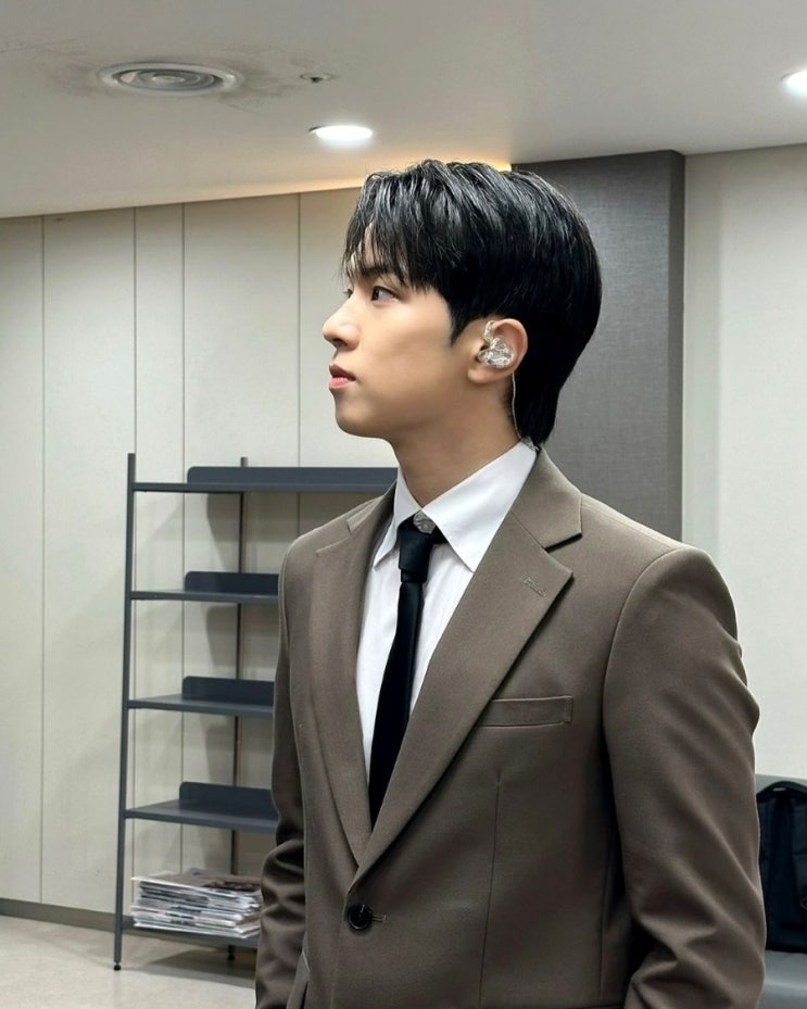 갔는데…<b>서울드라마어워즈</b>서 <b>무대</b> 취소당한 <b>유회승</b>
