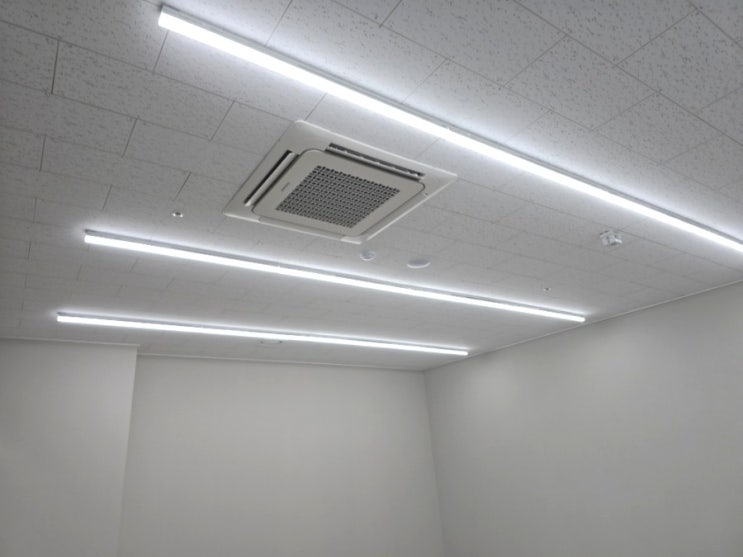  금강 펜테리움 it 타워 기업 오피스 인테리어 삼성 에어컨 커버 교체, 세척 ( 시스템 에어컨 커버 교체)