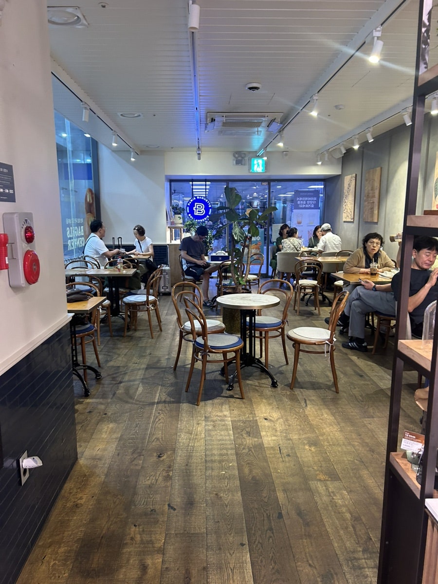 파리바게뜨 부산역사점 사진 3
