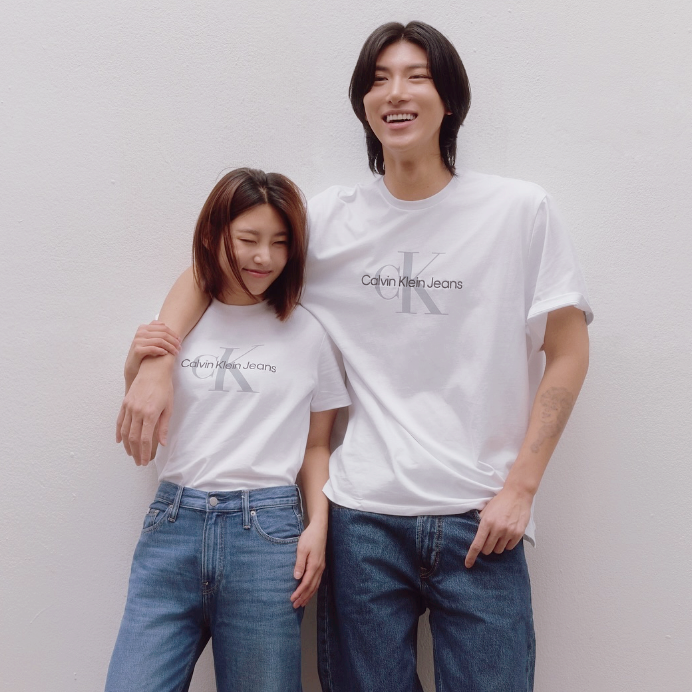 여성 남성 켈빈클라인 캘빈클라인 커플 반팔티 브랜드