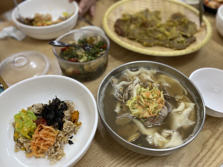  화성 팔탄맛집 농부손수제비 보리밥 서비스
