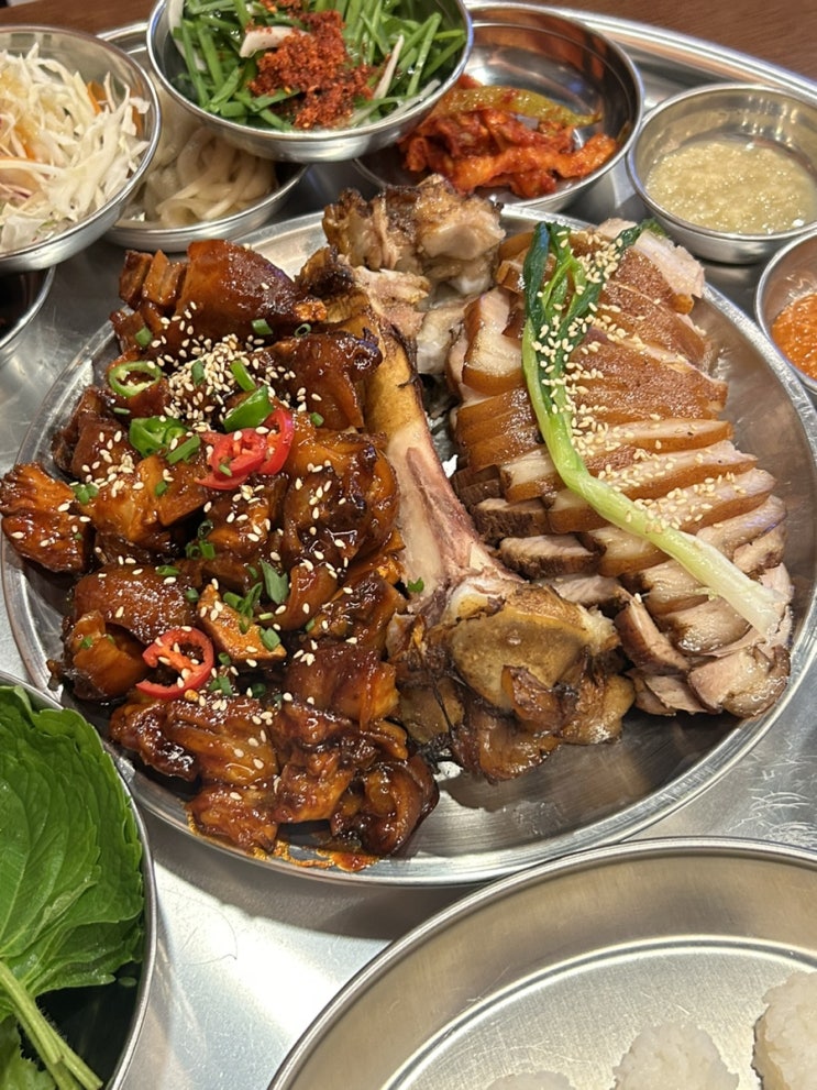  파주 운정 족발 맛집 초롱꽃마을 완미족발 메뉴 후기